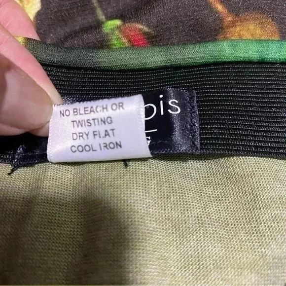 PETIT POIS by Viviana G Frida Kahlo & roses Long mesh Skirt M print all over - Picture 7 of 7